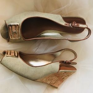 Tommy Hilfiger Size 9 Cork Wedges